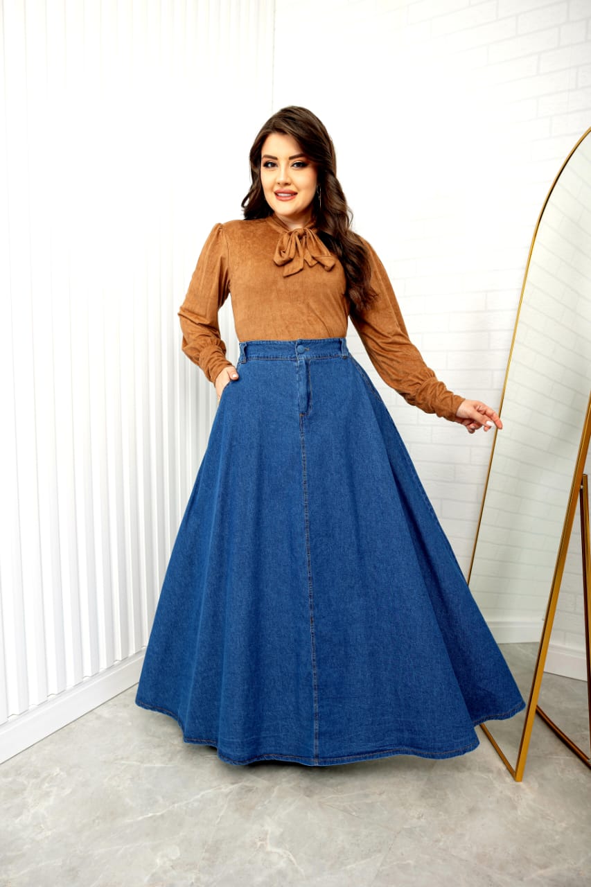 Saia longa jeans, elegante e casual
