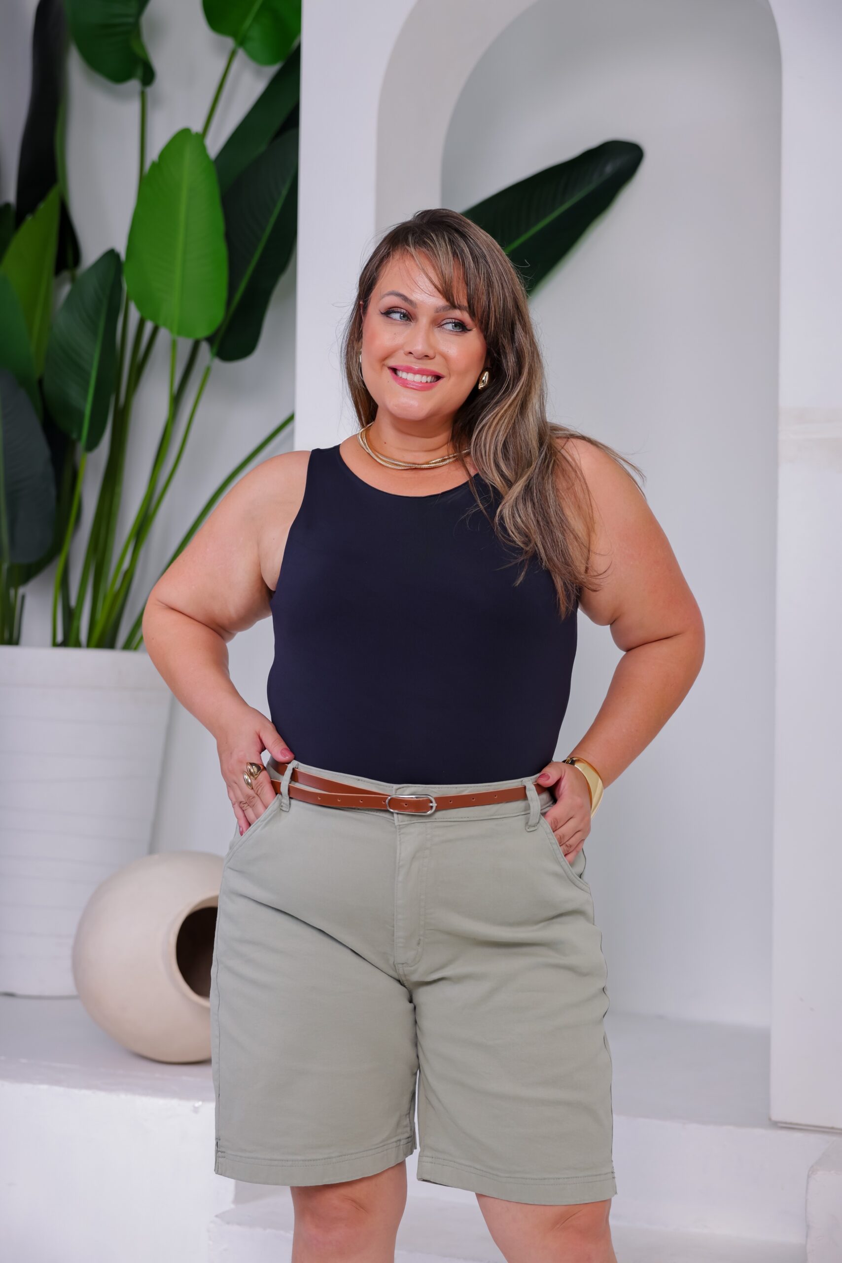 Bermuda Jeans com cinto, plus size - Imagem 2