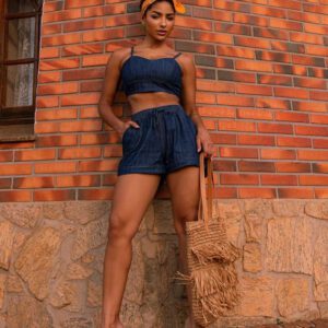 Conjunto de Shorts e Cropped Jeans