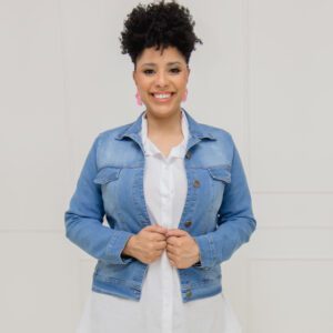 Jaqueta Jeans Plus Size com Lycra