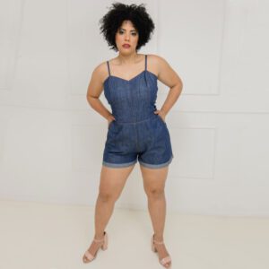 Macaquinho Jeans Plus Size com Barra e Bolso Lateral
