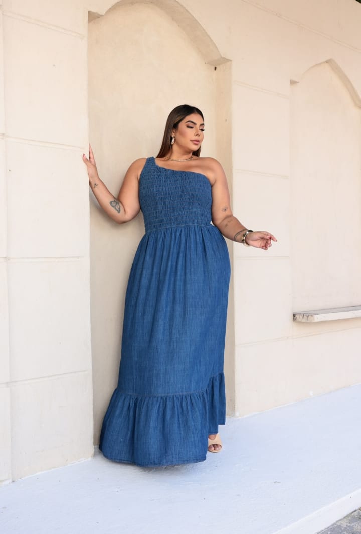 Vestido Longo Jeans Plus Size um ombro só - Imagem 2