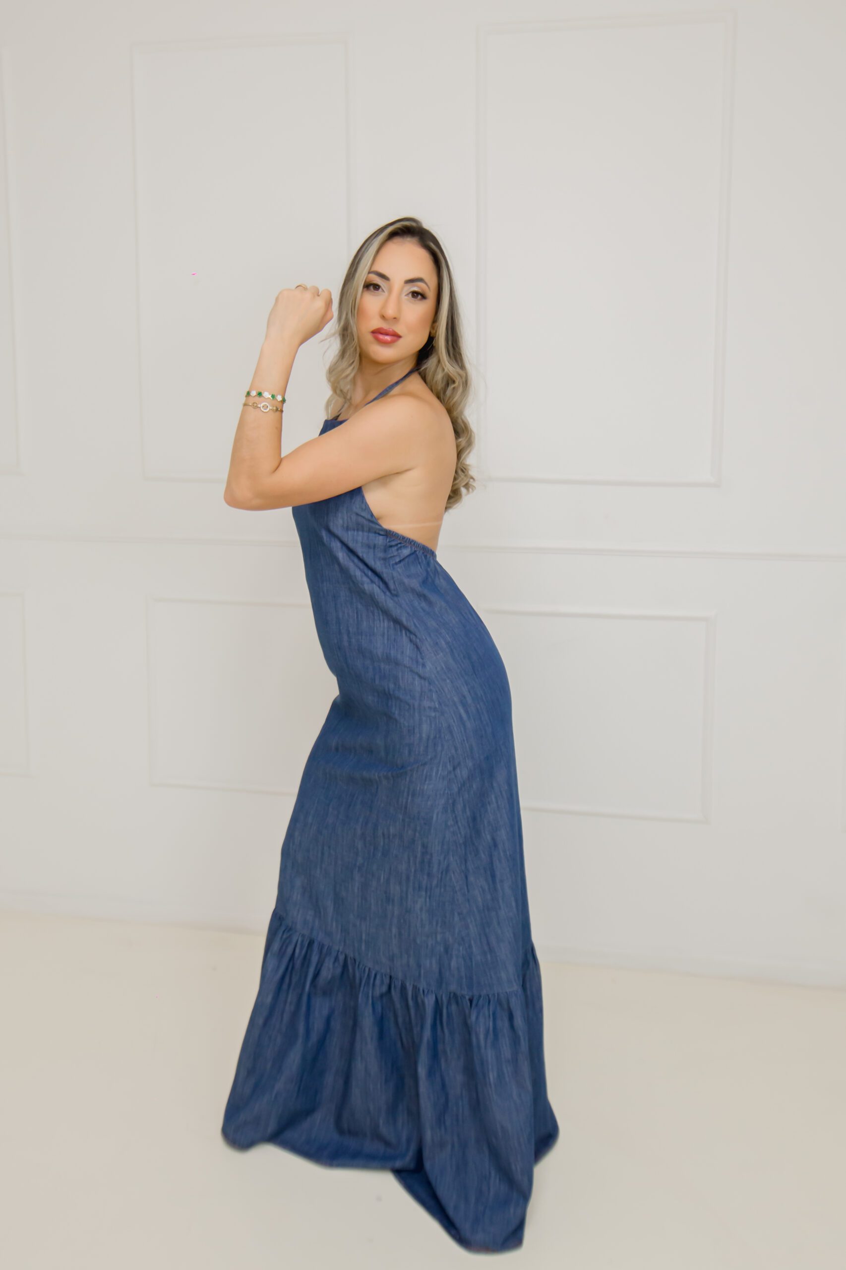 Vestido Longo Premium Jeans, gola americana com costa nua - Imagem 2
