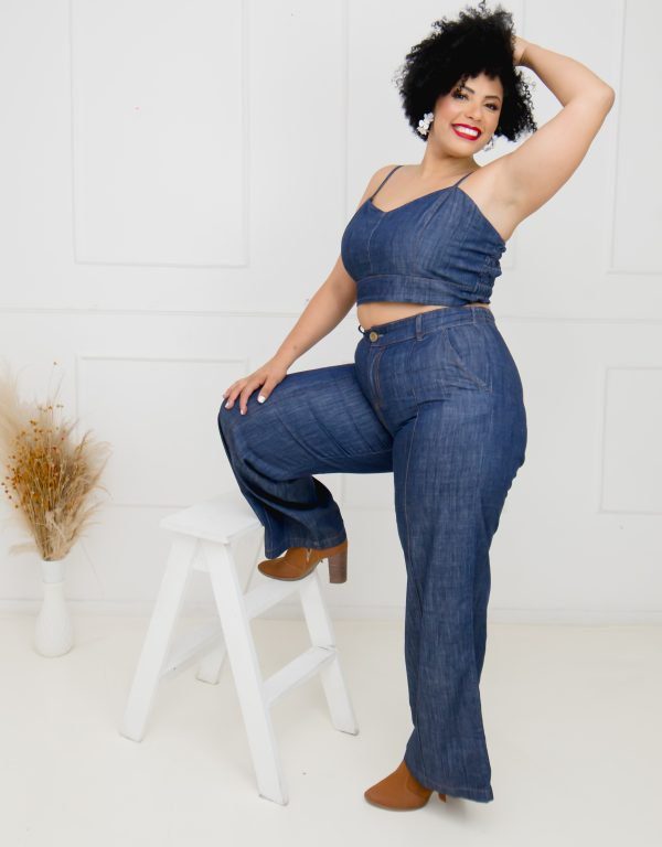 Conjunto Cropped e Calça Pantalona Jeans Plus Size - Imagem 2