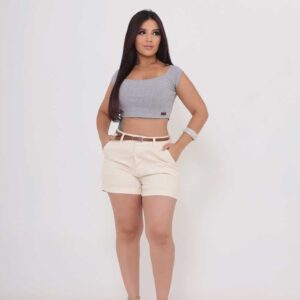 SHORTS JEANS COM CINTO, MODERNO E CASUAL